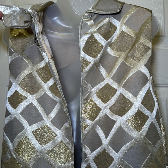 Vintage B Altman & Co. Gold Sleeveless Sheath Dress Vintage Size 14 - Picture 8 of 12